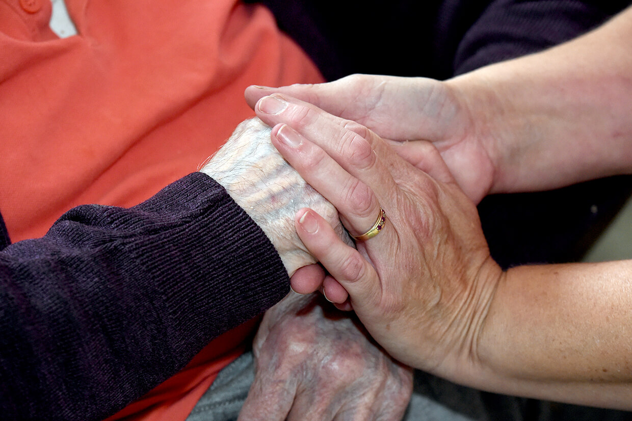 Red Homes Healthcare Reunites Family Members with their Loved Ones
